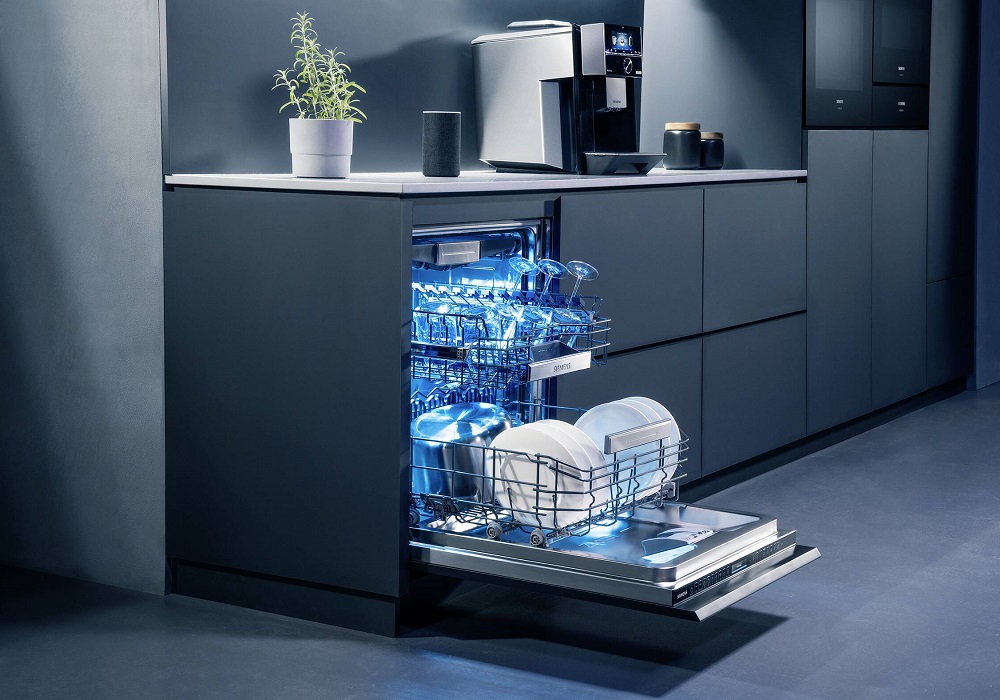 Siemens astianpesukoneet Siemens astianpesukone avoimena asennettuna keittiöön